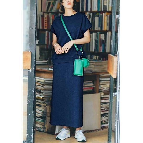 『セール実施中』参考価格：5，390円発売時期：2022年06月コンディション：C（やや使用感あり）使用感があり、やや気になる傷や汚れがあるアイテム全体的：毛玉参考商品名：リブ　イン　コンフォート　くぼっち★とコラボ　伸びやか＆ハリ感素材で...