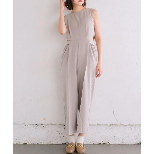 『セール実施中』参考価格：4，290円発売時期：2023年09月コンディション：A（使用感なし）数回使用した程度で使用感が感じられないアイテム参考商品名：サイドカットオールインワン参考品番：RF380032B003【商品に関する注意事項】・...