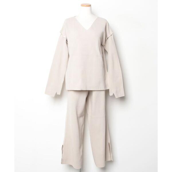 『セール実施中』参考価格：13，000円発売時期：2025年08月コンディション：B（目立つ使用感なし）使用感が少ない、または気にならないアイテム後身頃：汚れ参考商品名：袖が外せる◆PUFFニットセットアップ参考品番：235386ZOZO問...