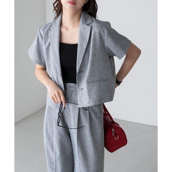 『タイムセール実施中』参考価格：6，390円発売時期：2023年04月コンディション：C（やや使用感あり）使用感があり、やや気になる傷や汚れがあるアイテム首周り：色あせ留め具：汚れ参考商品名：【2点セット】半袖クロップドテーラードジャケット...