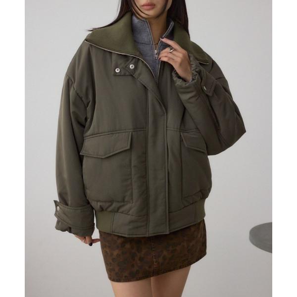 ZOZO問い合わせ番号:100929944ショップ:AZUL BY MOUSSY，アズールバイマウジーブランド:AZUL BY MOUSSY，アズールバイマウジー商品名:襟リブ中綿ポケットブルゾンカテゴリ:ジャケット/アウター>ブルゾ...