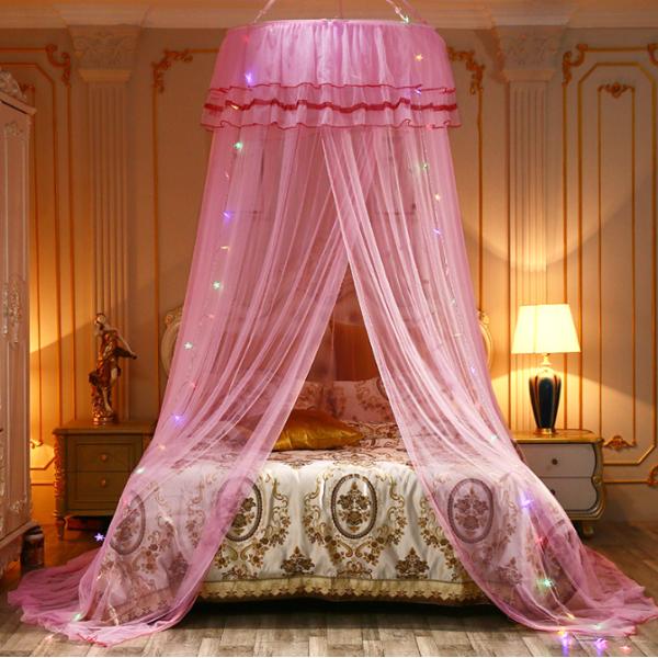 【プリンセス仕様 蚊帳天蓋】レースのついたホワイトとピンクの可愛い天蓋です！【取り付け簡単】吊り下げ式なので、ベッドの上や子供部屋に取り付けできます♪【プレゼント用に！】出産祝いや、娘や姪っ子、お孫さんの誕生日、クリスマスやハロウィン、パー...