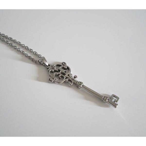 ステンレスペンダント カギ(1) メイン ペンダント鍵かぎサージカルステンレスネックレス(316L) |  | 03