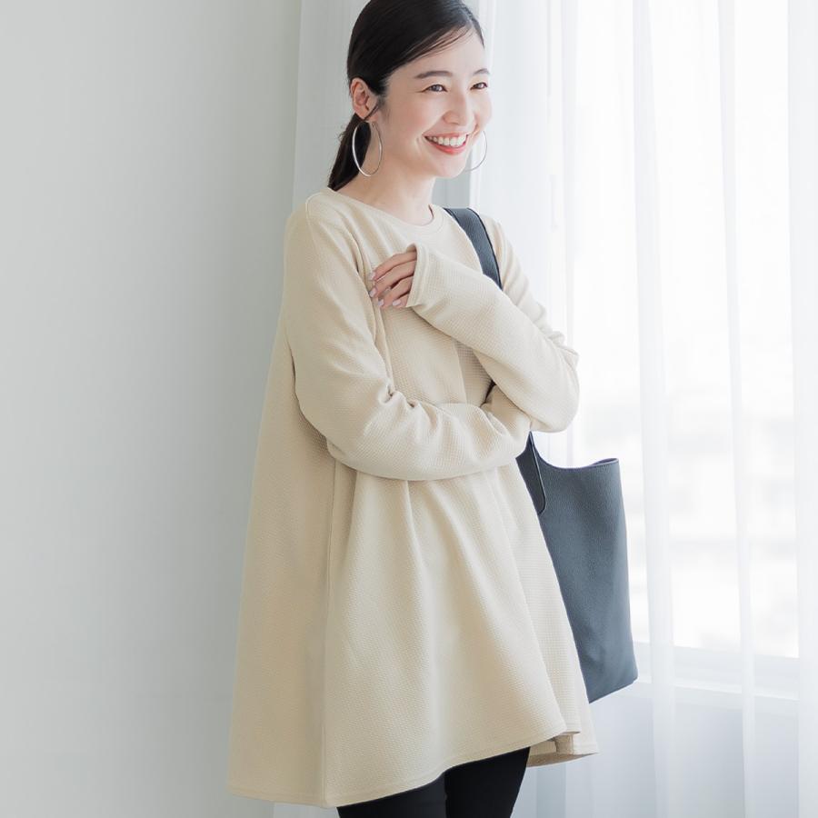 トクコのＡラインチュニック coca tシャツ エンボス加工ノースリーブAラインチュニック