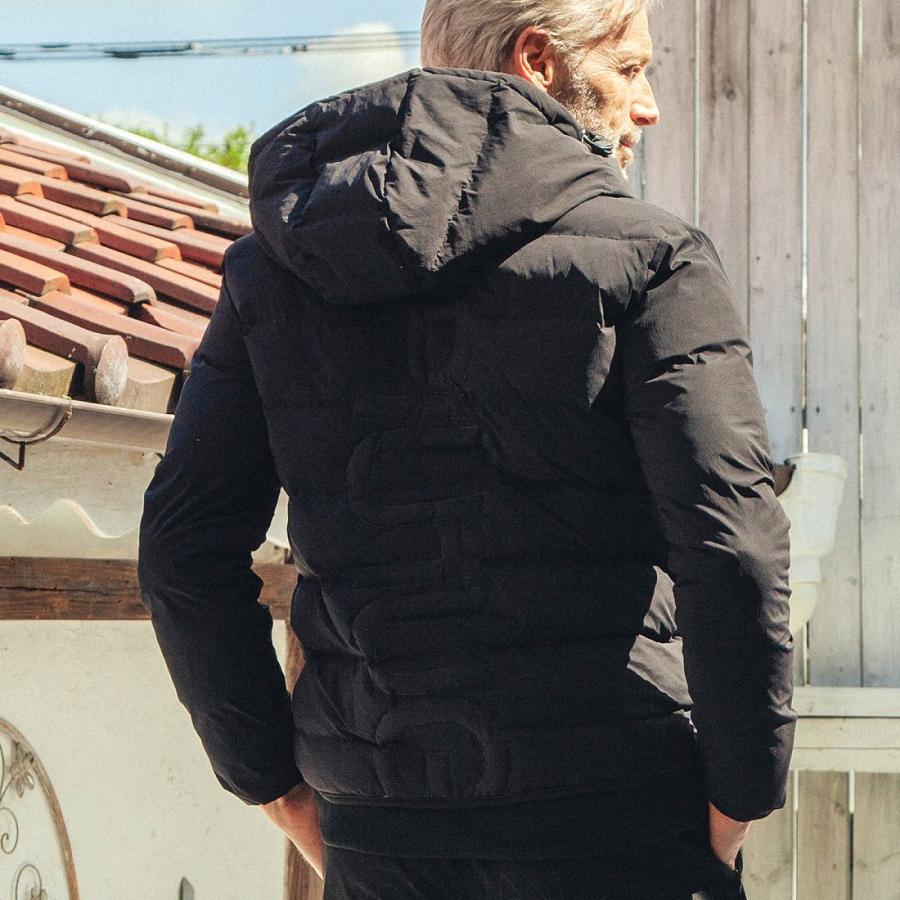 1PIU1UGUALE3 RELAX 1PIU1UGUALE3 RELAX(ウノピゥウノウグァーレトレ