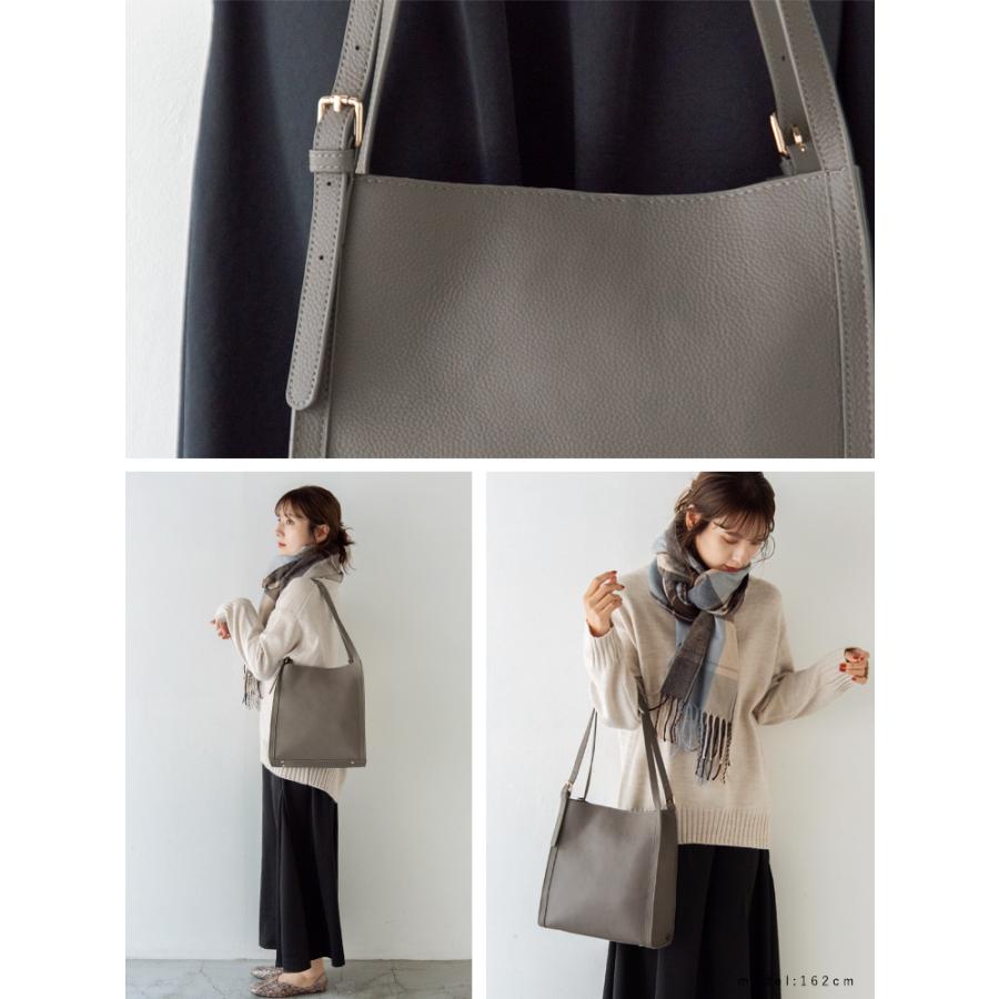 VitaFelice（ヴィータフェリーチェ） 本牛革ベルトハンドルスクエア