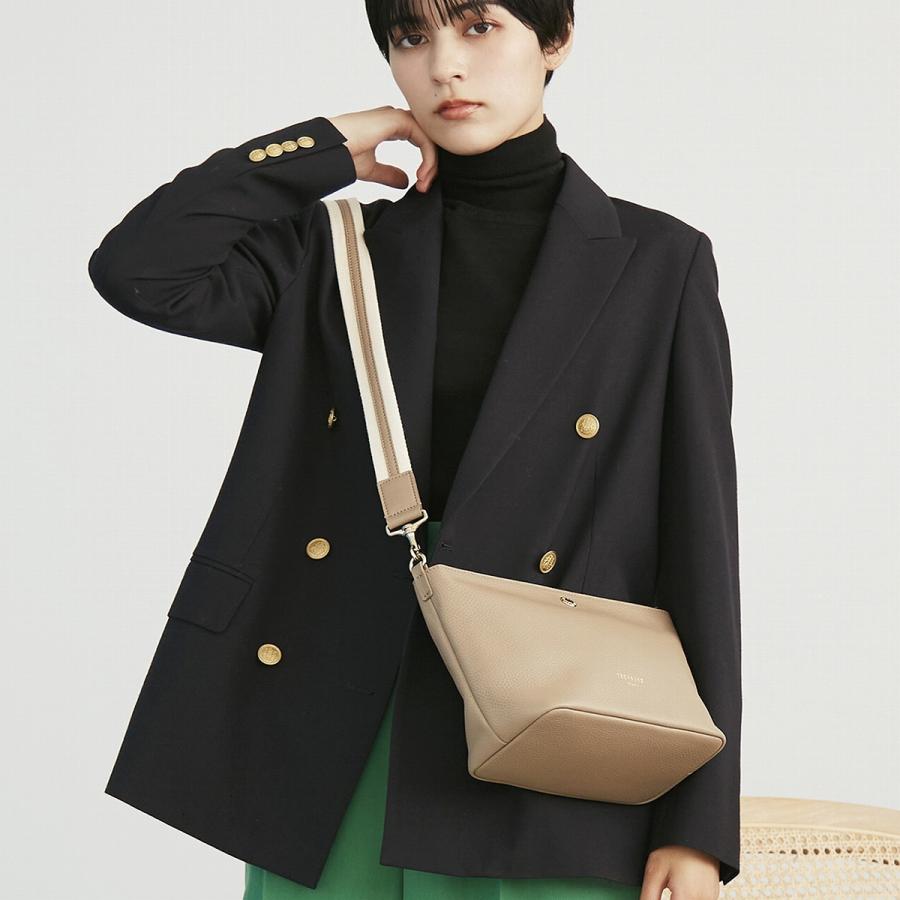 ✨極美品✨TOPKAPI　ソフトシュリンクレザー　ミニショルダーバッグ TOPKAPI（トプカピ） 【TREASURE TOPKAPI】 ソフトシュリンク テープ