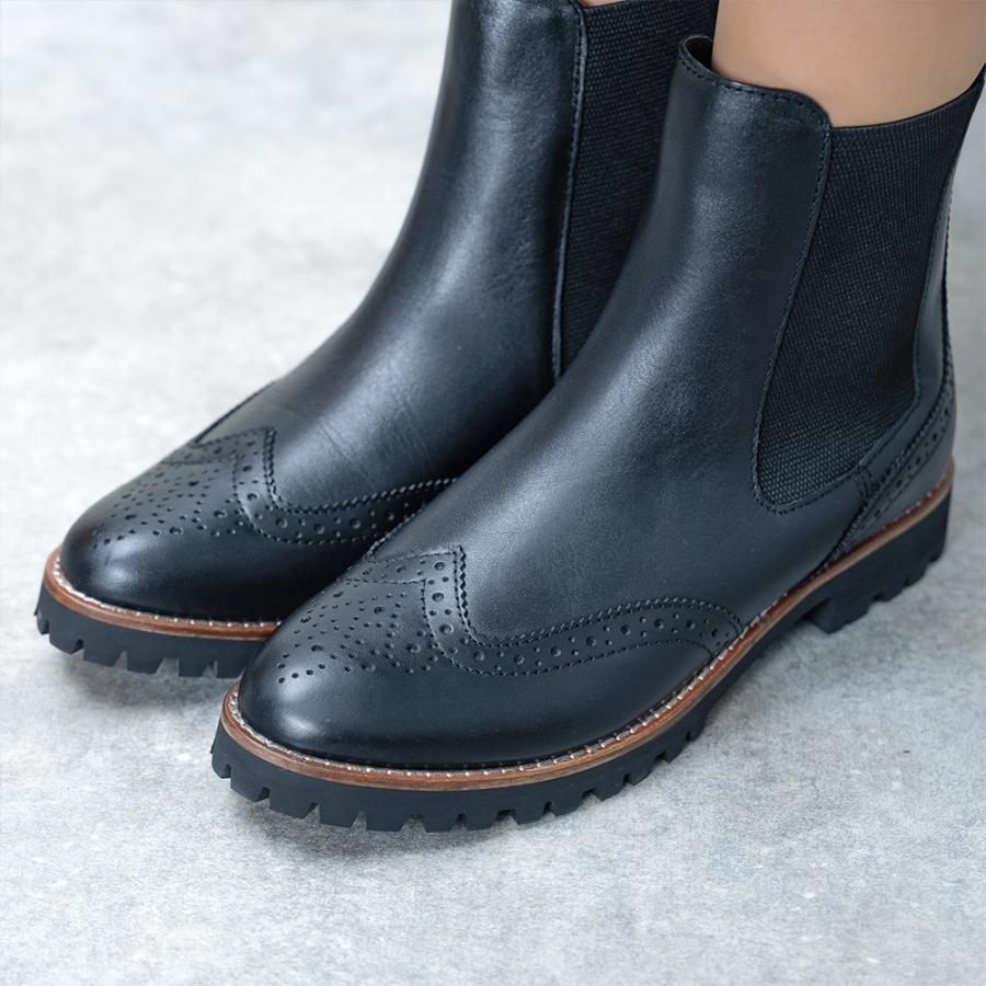 ALPHA CUBIC（アルファ キュービック） 【本革】〔撥水〕ウィング