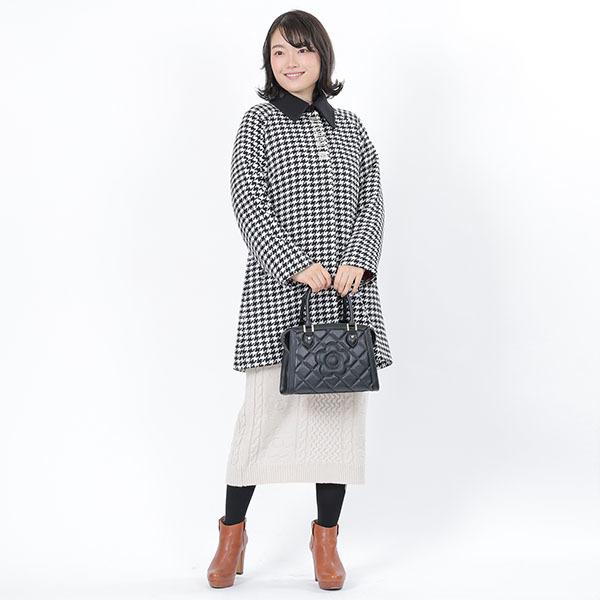 希少　美品　MARYQUANT スクエアキルトデイジーパッチ 2WAYトート MARY QUANT スクエアキルトデイジーパッチ 2WAYトート きれいめ (MARY
