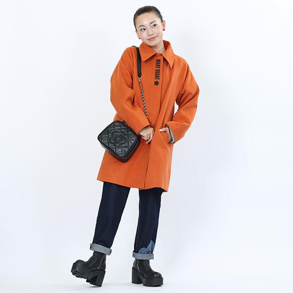 MARY QUANT（マリークヮント） スクエアキルトデイジーパッチ 2WAY