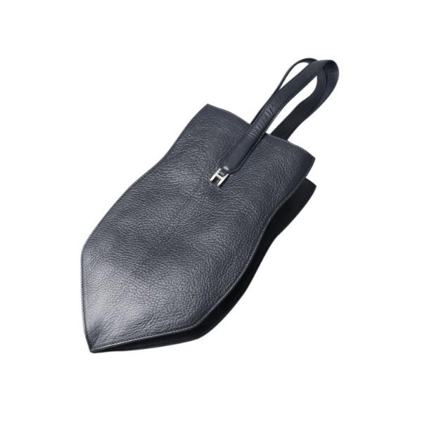 【ヌーヴォラ】レザートートバッグ M 本革（商品番号：P25-20918）の画像