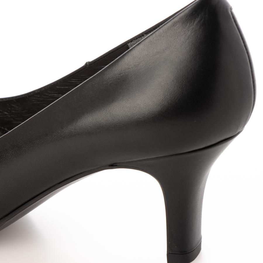 Riz raffinee（リズ ラフィーネ） 【3E】ラウンドトゥパンプス