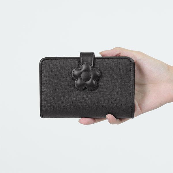 MARY QUANT（マリークヮント） デイジーパッチスナップ2 Lウォレット
