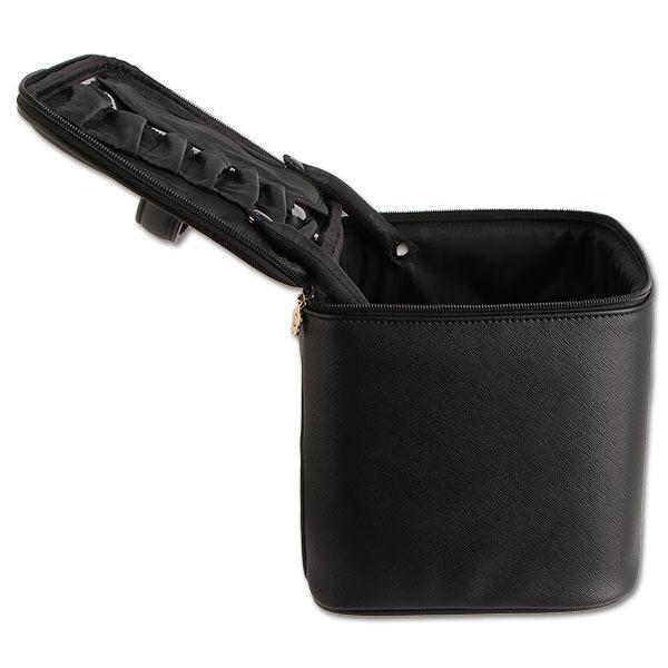 美品❣️MARYQUANTマリークアント❣️XLサフィアーノデイジーパッチ バニティ MARY QUANT（マリークヮント） サフィアーノデイジーパッチ バニティXL