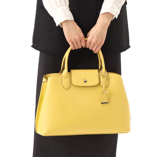 本革 レザー】 ペルケ perche / ゴートユーティリティヒネリかぶせA4