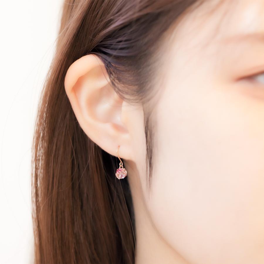 K10 ピンクゴールド キュービックジルコニア フック ピアス（Berry Pink）の画像