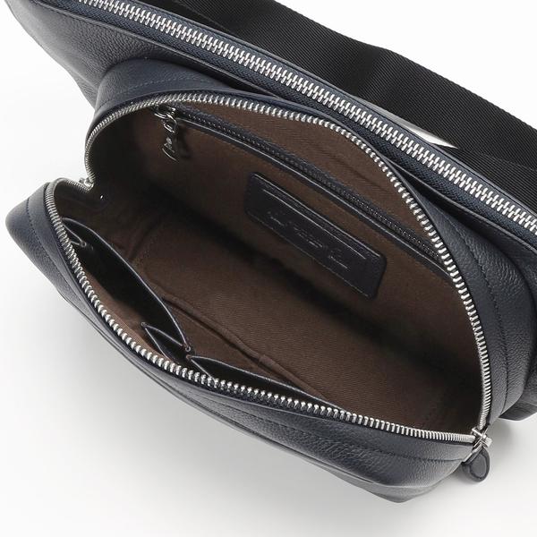 PID】オールレザーのボディバック PID】オールレザーでスリムなボディ