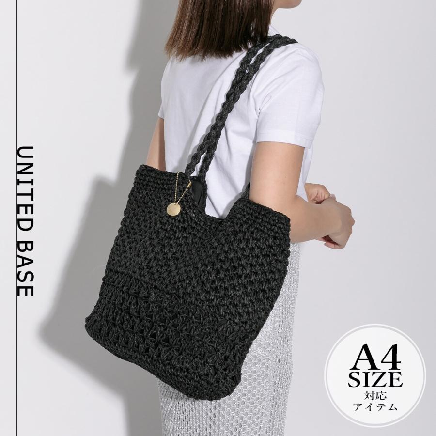 あゆみ　A4サイズの入るかごバック特大サイズ2個と訳有りいちごのチャーム あゆみ様専用 A4サイズの入るかごバック特大サイズ2個と訳有り