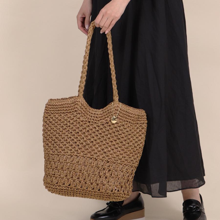 くるみかごと裂き織りのトートバック　チャーム付き くるみかごと裂き織りのトートバック チャーム付き BASE 【A4