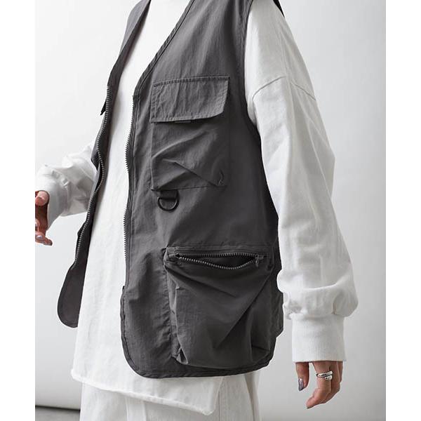 Trach & Field フィッシングベスト ブラック Snow Peak × TONEDTROUT フィッシングベスト ブラック - メルカリ