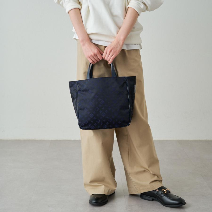 エブリデイラージトートバッグ 再値下げ》［キャンバス］エブリデイトートバッグ（CE-1337