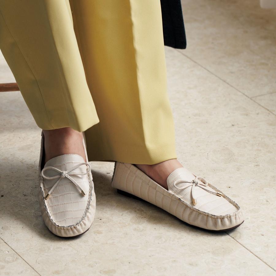 HIMIKO 旅行やお出かけに卑弥呼のモカシン◇【再値下げ】【本革