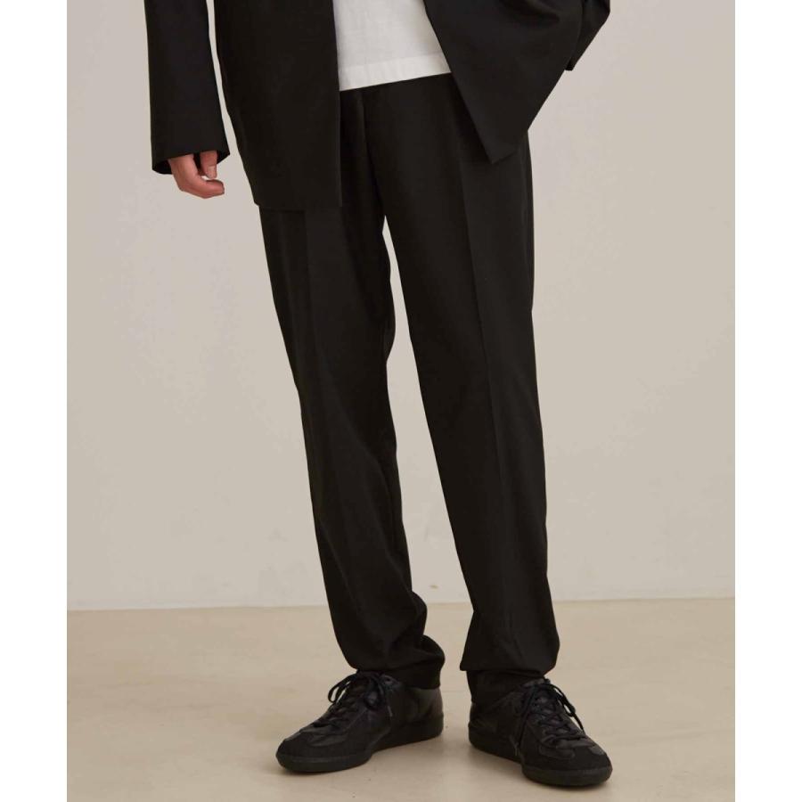 アダムエロペ（ADAM ET ROPE’）/【Chambrer】スリムテーパード センタープレス スラックス / セットアップ対応 ADAM ET ROPE'（アダムエロペ） 【Chambrer】スリムテーパード