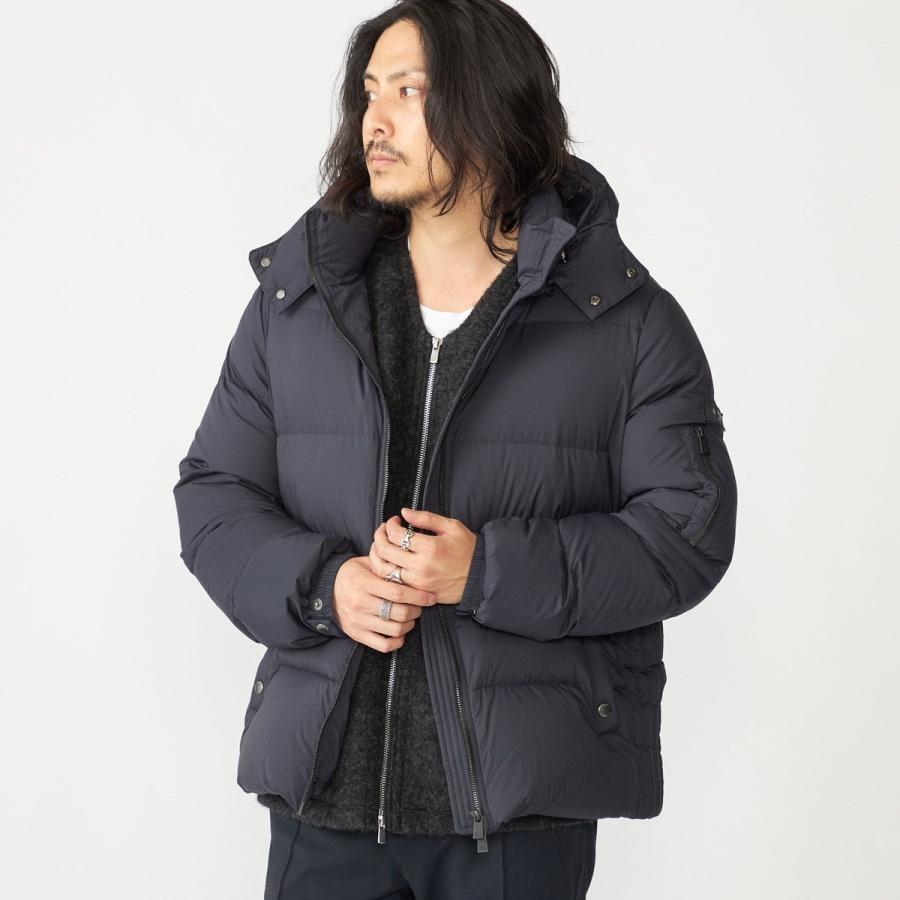 【SHIPS別注】TATRAS: マットナイロンダウンジャケット KRAZの画像
