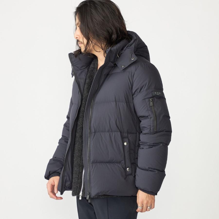 【SHIPS別注】TATRAS: マットナイロンダウンジャケット KRAZの画像