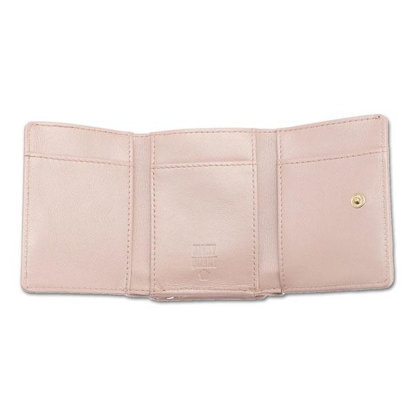 MARY QUANT（マリークヮント） エンボスデイジーパール ミニウォレット