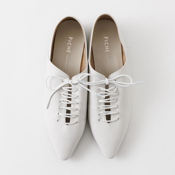 Au BANNISTER（オゥ バニスター） ポインテッドトゥレースアップ