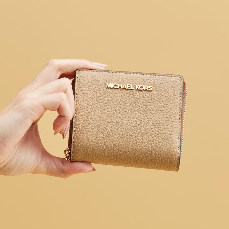 MICHAEL KORS（マイケルコース） JET SET TRAVEL ジップ チャーム