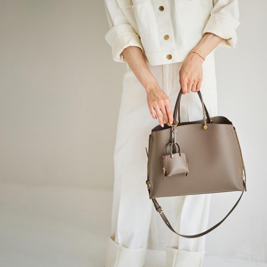 ROPE'（ロペ） 【E'POR】Y BAG Medium【軽量】【メディア掲載