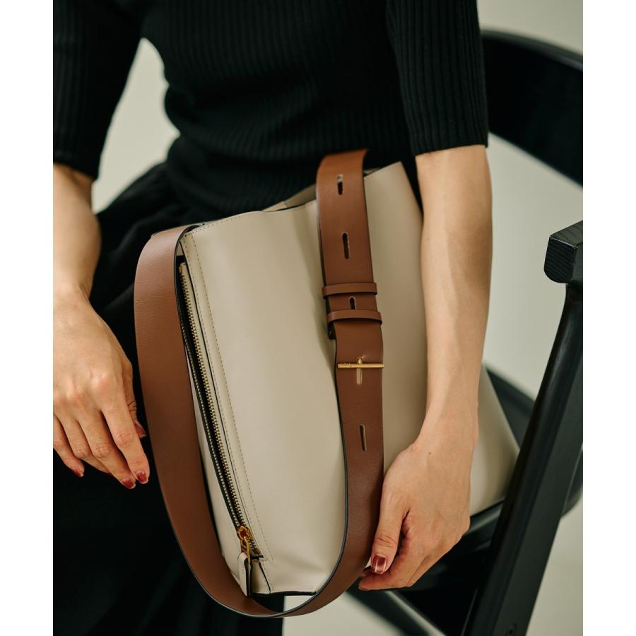 ROPE'（ロペ） 【E'POR】Y BAG Shoulder Medium（サイドジップ