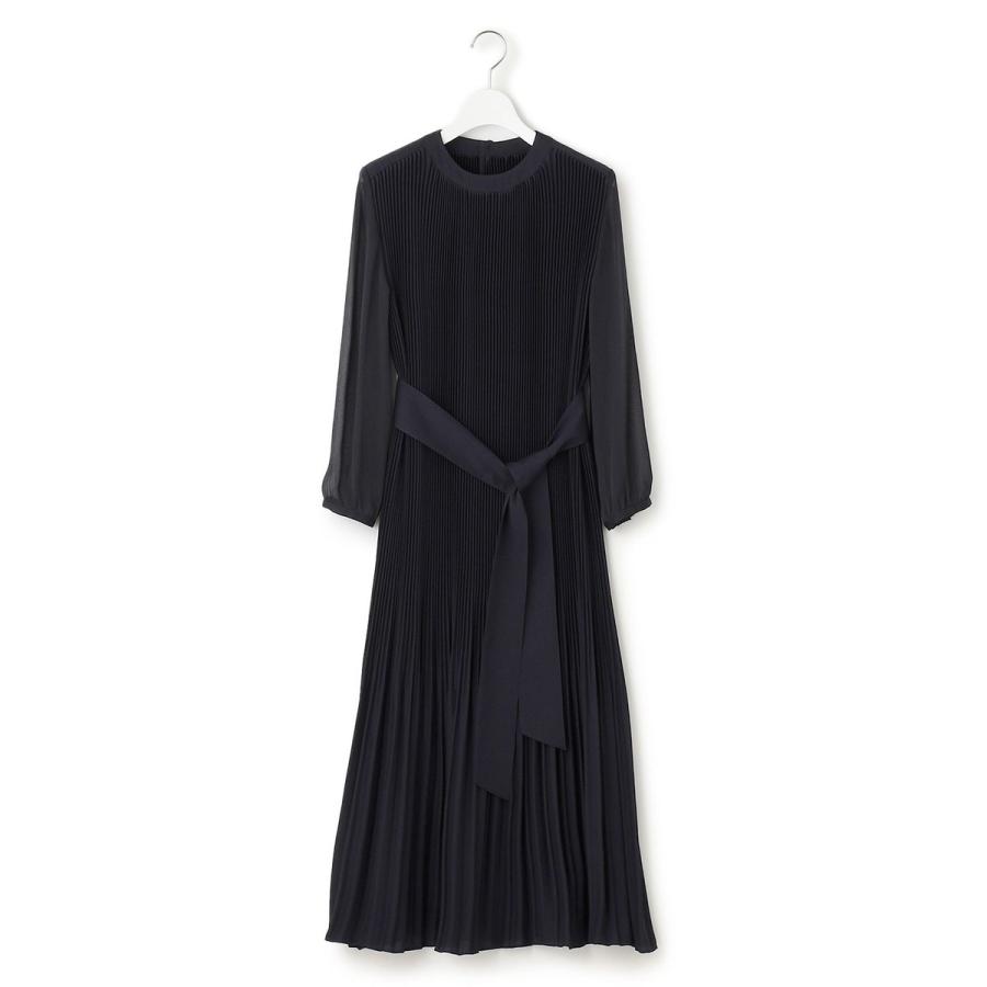 Honey です★新品★ライトアムンゼンプリーツワンピース 23区 【VERYコラボ】シャイニーアムンゼン プリーツ ワンピース