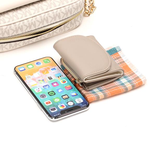 MICHAEL KORS（マイケルコース） MAISIE 2 IN 1 カメラ クロスボディ
