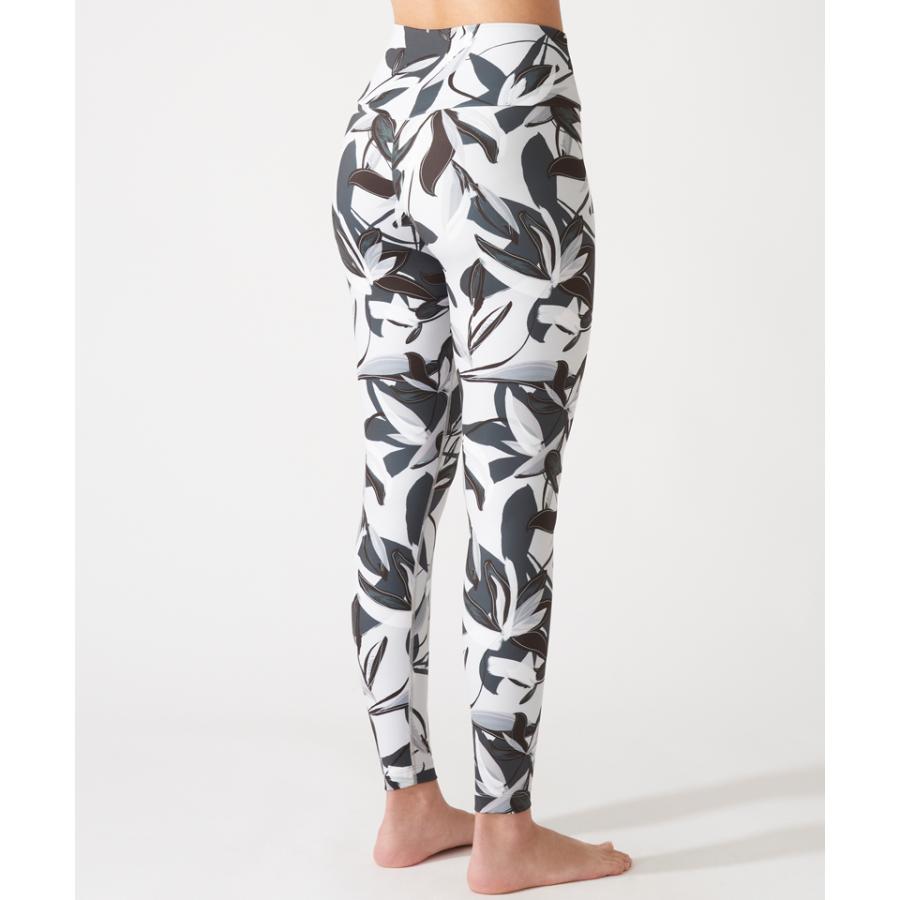 リアルストーン新品2点セット❗️現行品⭐️ミディアムトップ&フルレギンスヨガウエア リアルストーン新品2点セット❗️現行品⭐️ミディアムトップ