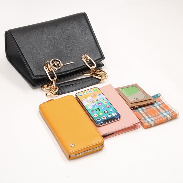 MICHAEL KORS（マイケルコース） CYNTHIA レザー サッチェル スモール