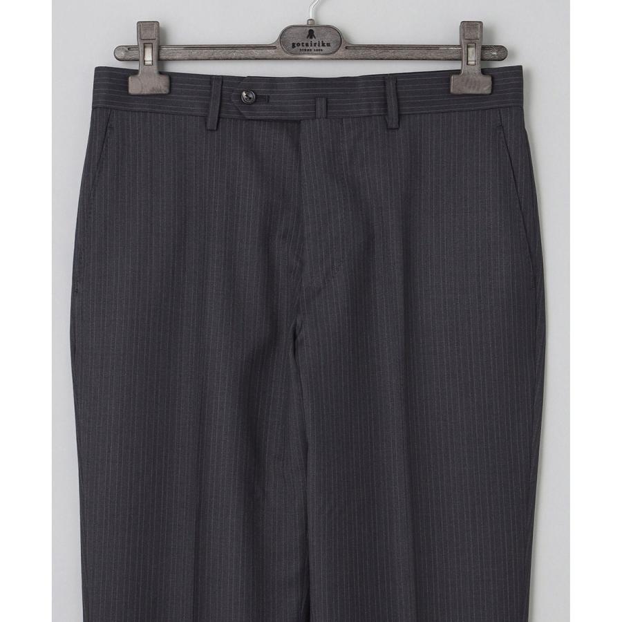 【Ermenegildo Zegna】TRAVELLER　スーツ（ライトグレーストライプ）の画像