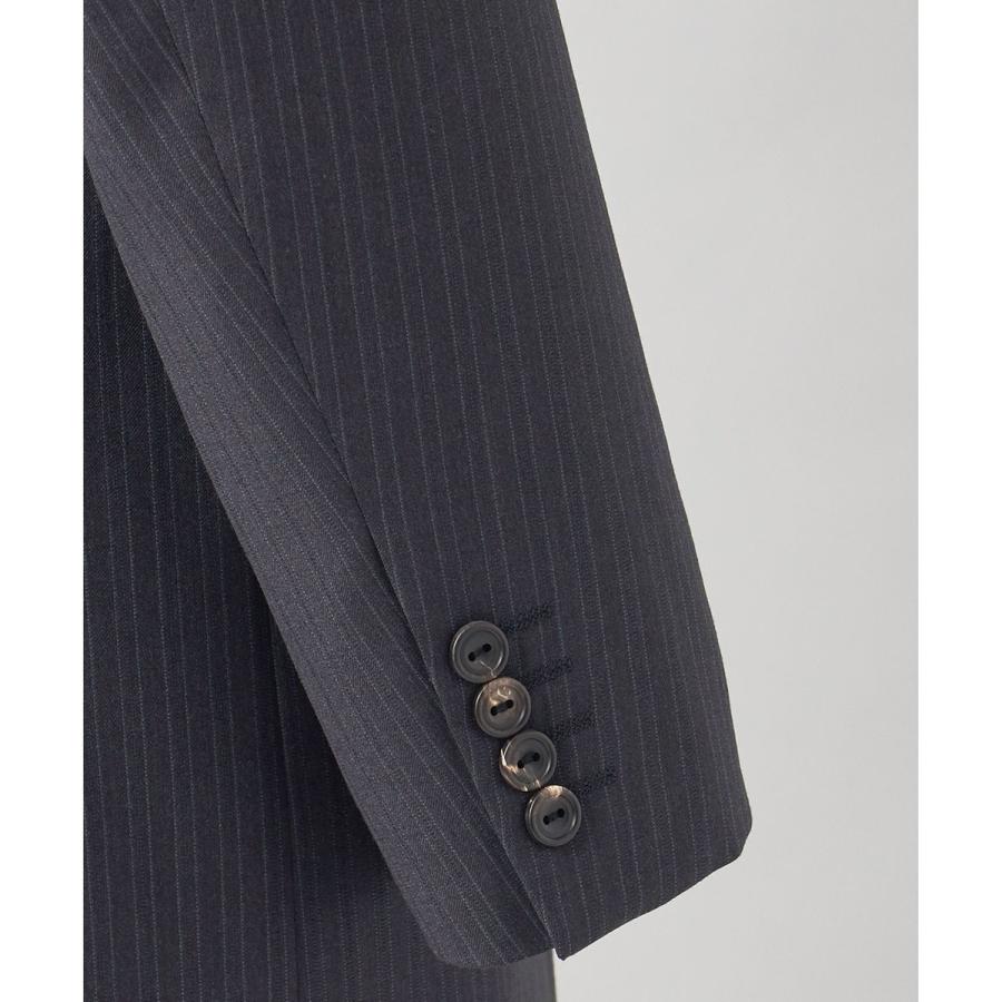 【Ermenegildo Zegna】TRAVELLER　スーツ（ライトグレーストライプ）の画像