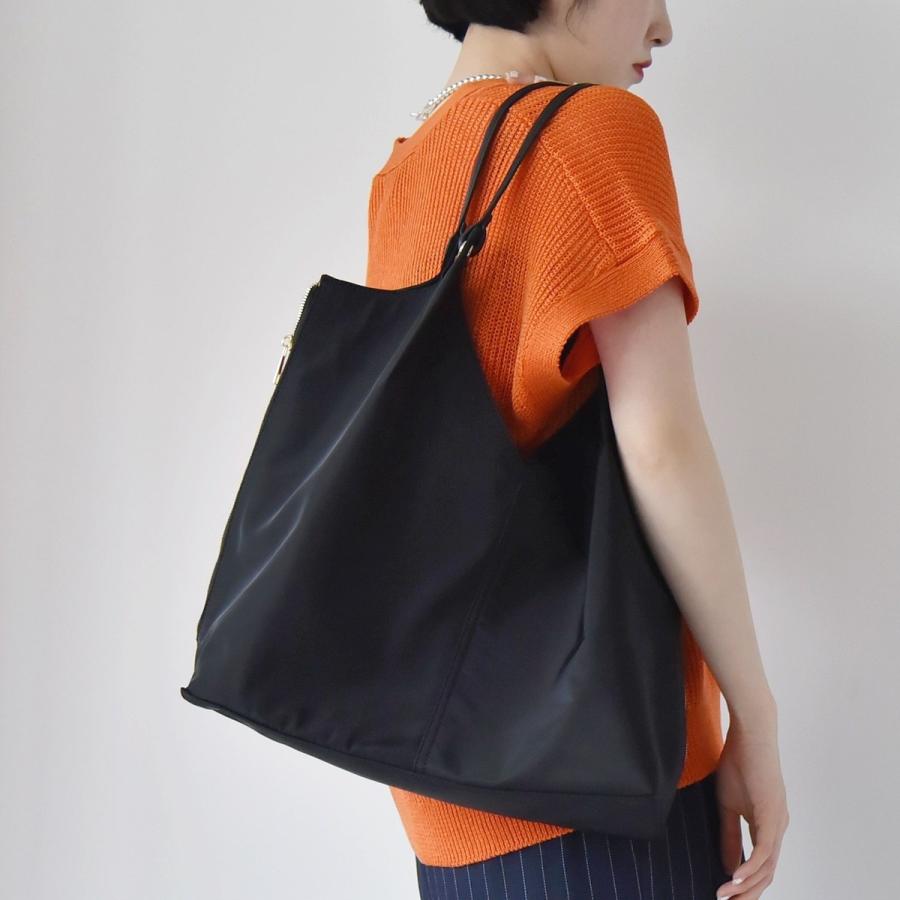quaranciel quaranciel: Vカット サイドファスナー トートバッグ（A4