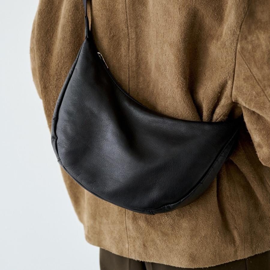 未使用☻ソフトレザーラウンドショルダーバッグ(CE-1326) SNS人気商品】ソフトレザーラウンドショルダーバッグ〈UNISEX〉(CE