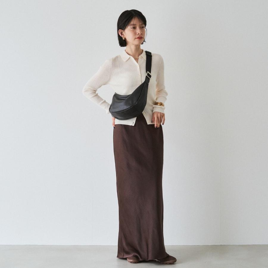 russet（ラシット） ソフトレザーラウンドショルダーバッグ〈UNISEX