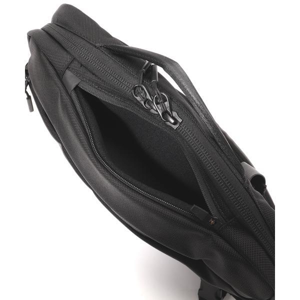 Aer（エアー）Travel Sling 2 Black AER-21013の画像