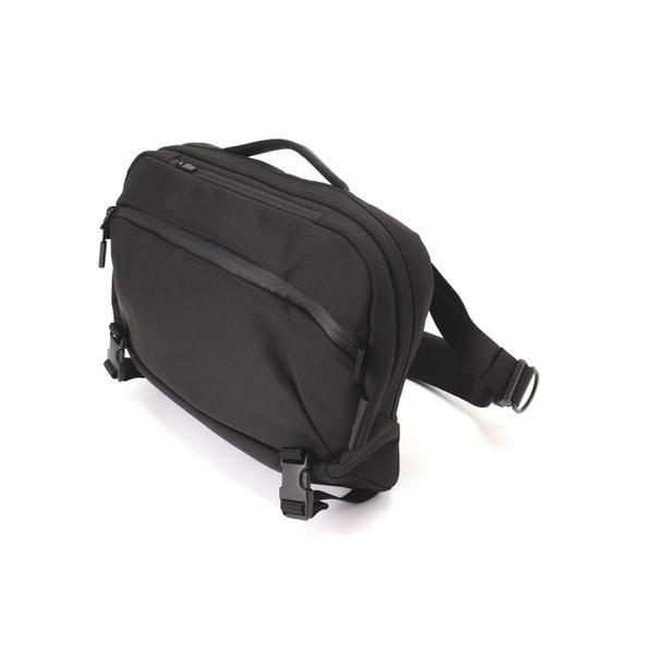 Aer（エアー）Travel Sling 2 Black AER-21013の画像