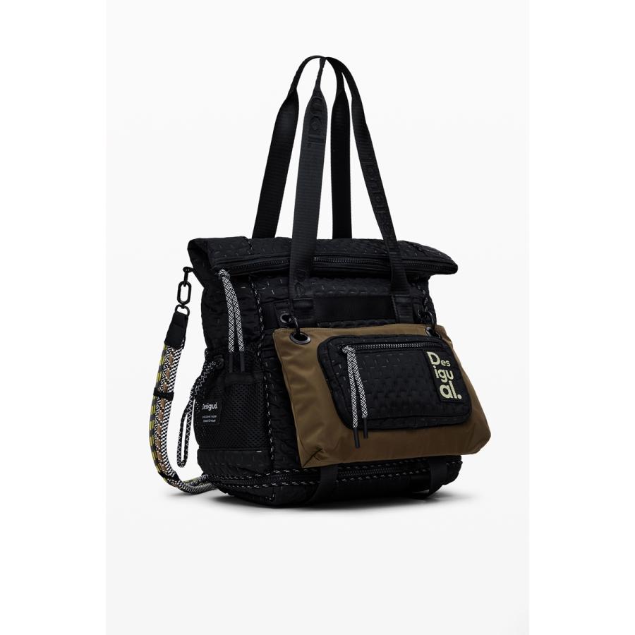 美品 Desigual デシグアル リュック ショルダー 3WAY 大容量 82 Desigual（デシグアル） 【3WAY/大容量】大型マルチポジションVoyager