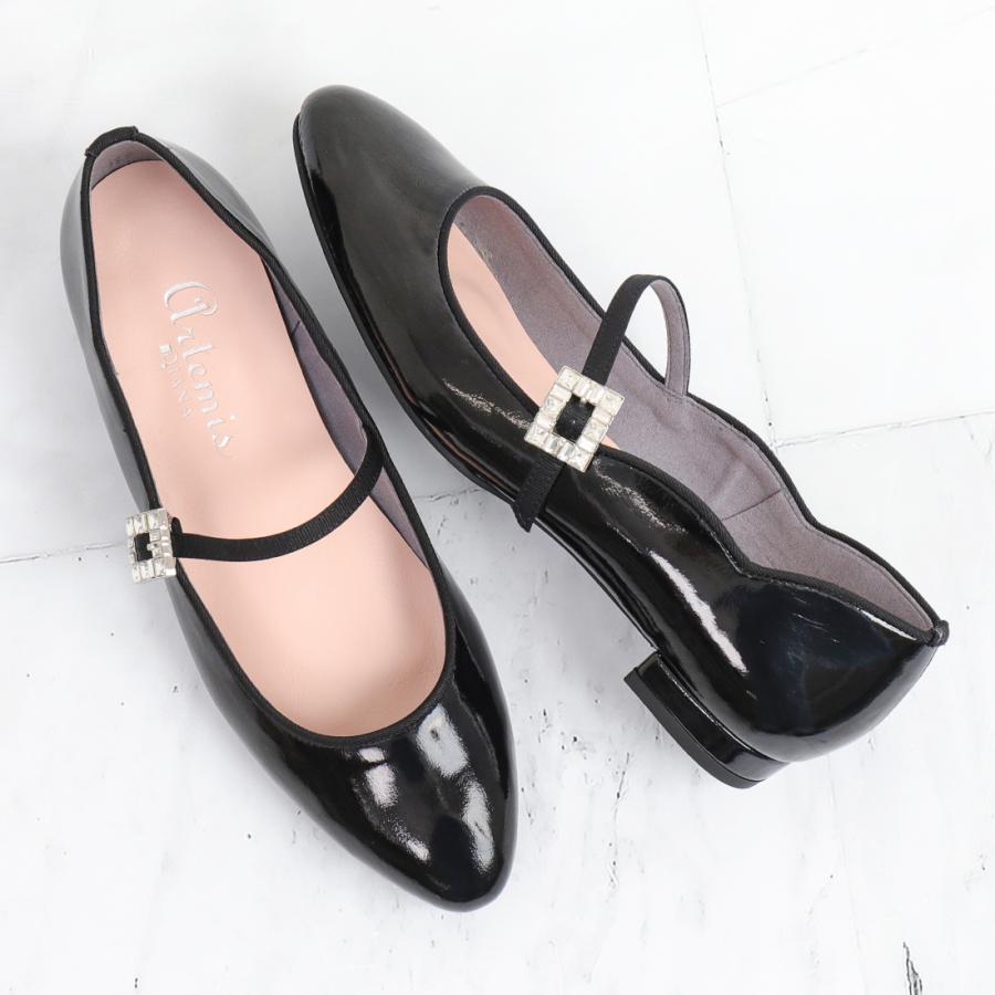 artemis by DIANA（アルテミス by ダイアナ） ラメベルベット/エナメル