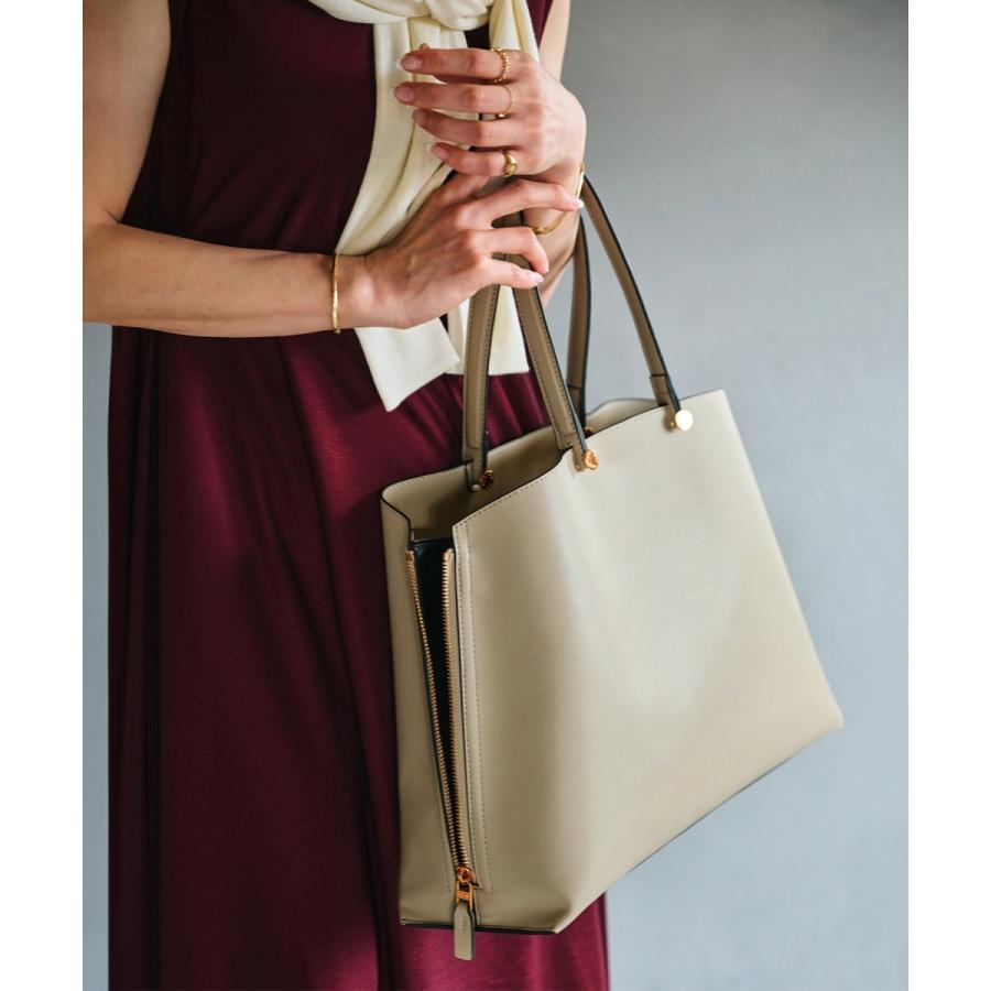 新品未使用　ROPE 【E'POR】【A4対応】Y BAG Medium+ ROPÉ(ロペ) / 【WEB限定】【E'POR】【A4対応】Y BAG Medium+ (バッグ