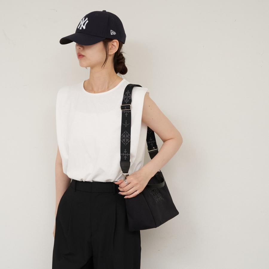 美品 russet 2024AW 2way 撥水トートバッグ S BLACK 美品 russet 2024AW 2way 撥水トートバッグ S BLACK - メルカリ