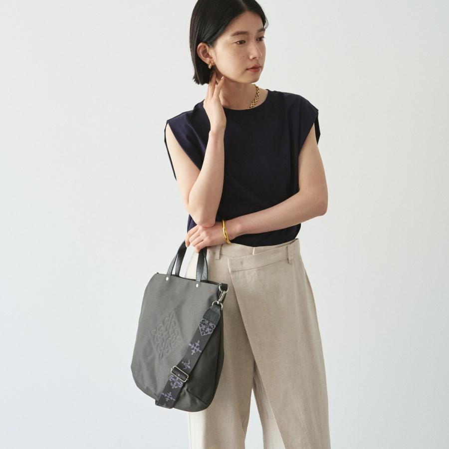 russet（ラシット） 〈新色追加〉スリム2WAYトートバッグ ＜ナイロン